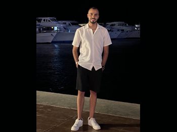 Roomgo IT - Ayman  - 26 - Dalmine