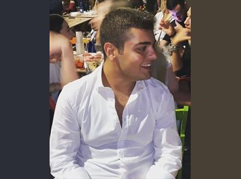 Roomgo IT - Ciro gentile - 28 - Esquilino S.Lorenzo