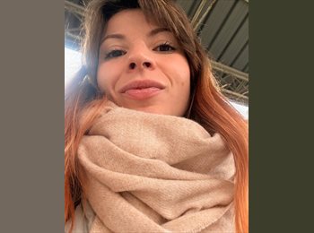 Roomgo IT - Lisa - 25 - Scandicci