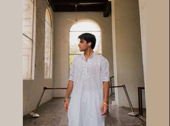 Roomgo IT - Vansh - 19 - Pisa