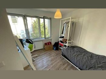 Appartager LU - Chambre en location en appartement Gare, Luxembourg, Luxembourg - 700 € / Mois
