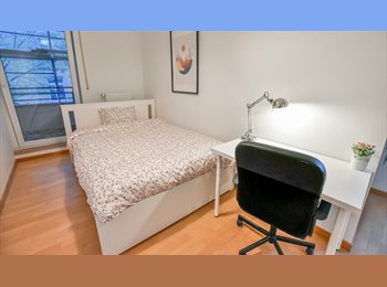 Appartager LU - Furnished double bedroom with a private balcony (D) | Bonnevoie, Luxembourg - 965 € / Mois