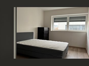 Appartager LU - Chambre meublée à Cessange / Wi-fi / Parking / Concierge, Luxembourg - 1.200 € / Mois