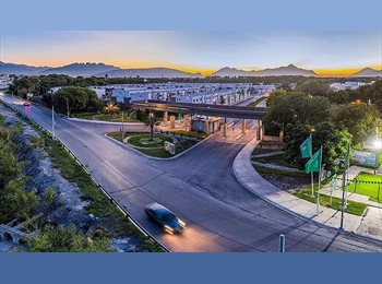 Roomgo MX - Habitación Cerca de supermercados y plaza comercial, Ciudad Apodaca - MX$5,500 por mes