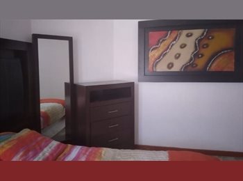 Roomgo MX - Recámara amueblada por Plaza Galerías, Zapopan - MX$6,000 por mes