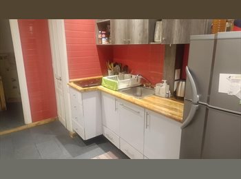 Roomgo MX - Busco una roomie, cuarto amueblado, frente a Parque España, Cuauhtémoc - MX$7,400 por mes