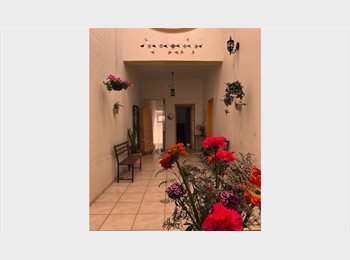 Roomgo MX - En el barrio de las 9 esquinas, Guadalajara - MX$4,300 por mes