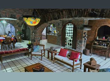 Roomgo MX - Habitación Cerca de Hospitales (Médica Sur) | Estilo Castillo, Patio y WiFi, Coyoacán - MX$10,000 por mes