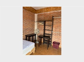 Roomgo MX - Renta de cuartos, Coyoacán - MX$2,800 por mes