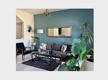 Roomgo MX - ROOMIE PARA HABITACIÓN EN TOWN HOUSE AMUEBLADO  Y EQUIPADO, Monterrey - MX$10,000 por mes