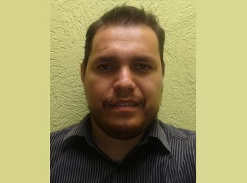 Roomgo MX - Rigoberto   - 42 - Guadalajara