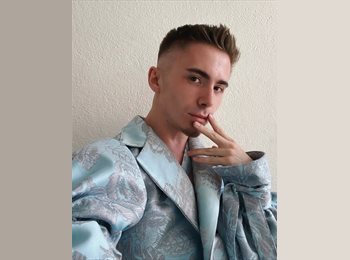 Roomgo MX - Rasim Aiupov  - 23 - México - D.F.