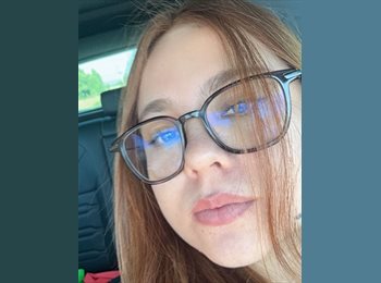 Roomgo MX - Alejandra Castillo  - 25 - Zapopan