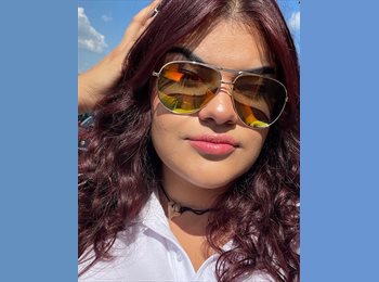 Roomgo MX - Camila Jimenez  - 21 - Aguascalientes