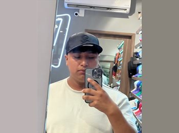 Roomgo MX - Axel Jiménez Martínez  - 19 - Querétaro