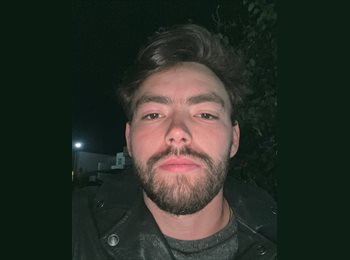 Roomgo MX - Axel Hinojosa  - 25 - Cuauhtémoc