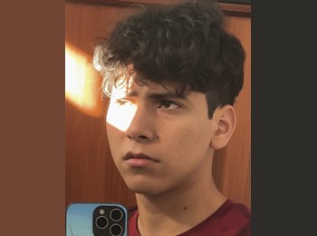 Roomgo MX - Jesús Reyes - 20 - Guadalajara