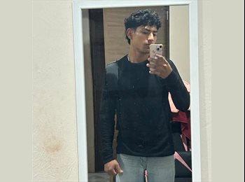 Roomgo MX - Angel - 21 - Mérida