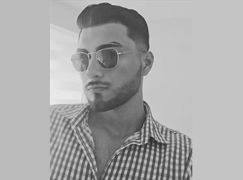 Roomgo MX - Omar Faruq  - 23 - Cancún