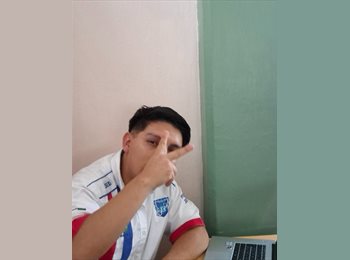 Roomgo MX - Uriel  - 20 - Puebla