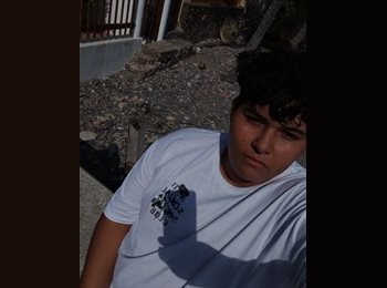 Roomgo MX - Johann  - 19 - Guadalajara