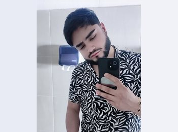 Roomgo MX - Caleb Flores Soto  - 27 - Corregidora