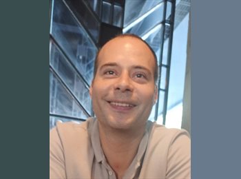 Roomgo MX - Carlos - 43 - Guadalajara