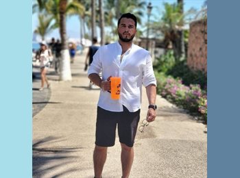 Roomgo MX - David - 27 - Santa Catarina