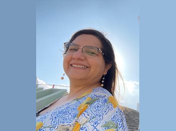 Roomgo MX - Cristina  - 41 - Querétaro