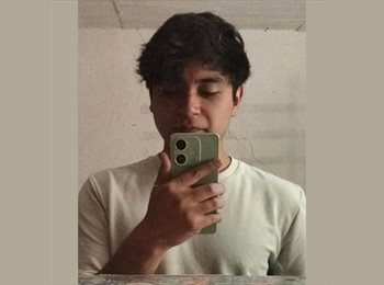 Roomgo MX - Angel - 24 - Puebla