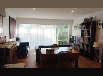 Roomgo NZ - Double Bedroom in Ellerslie, Auckland - $300 pw