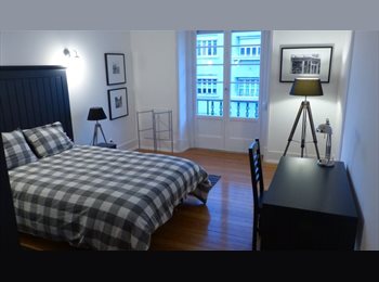 Roomgo PT - QUARTO COM VARANDA PRIVATIVA - SALDANHA (PV5), Lisboa - 680 € Por mês