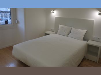 Roomgo PT - QUARTO SUITE - APARTAMENTO REMODELADO - SALDANHA, Lisboa - 825 € Por mês