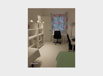 Roomgo PT - IKEA SOLUTIONS DOUBLE ROOMS CITY CENTER, Lisboa - 800 € Por mês