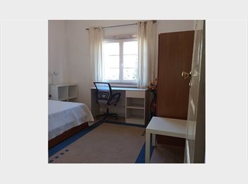 Roomgo PT - Quartos com janela e varanda, Coimbra - 250 € Por mês