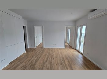 Roomgo PT - Discover Portugal - amazing single bedroom apartement, Lisboa - 1 300 € Por mês