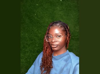 Roomgo PT - Helena Cangundo  - 21 - Porto