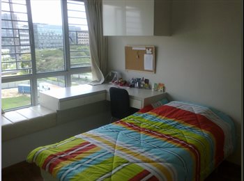 Roomgo SG - Tampines 518D Dbss Room for rent, Tampines - $1,050 pm