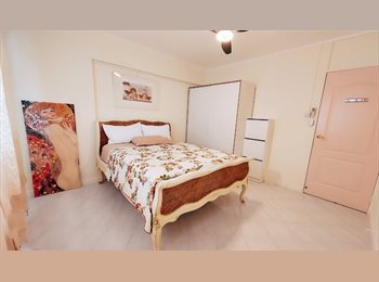 Roomgo SG - Waterfront Aircon French Room, Pandan Gardens - $1,300 pm