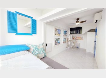 Roomgo SG - Waterfront Santorini Queen Room, Pandan Gardens - $1,300 pm