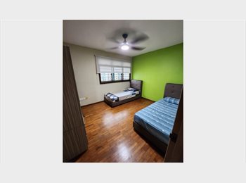 Roomgo SG - Jurong West Street 64, Common Room, for rent, Jurong West - $800 pm