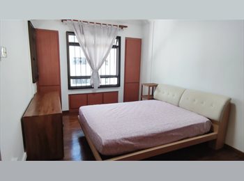 Roomgo SG - Master Bedroom with toilet, Boon Lay - $1,500 pm