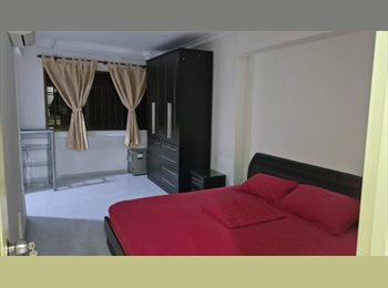 Roomgo SG - MASTER ROOM at Bukit panjang, Bukit Panjang - $1,200 pm