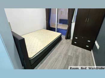 Roomgo SG - Master Room with Balcony, Bathroom, Duo Key style room at Geylang, Aljunied - $1,700 pm