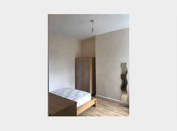 Roomgo UK - Bearwood near Hagley Rd (good links to City Centre, Beech Lanes - £370 pcm