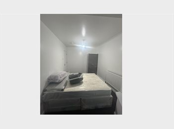 Roomgo UK - Supported Accommodation - Shared house - Must be on Benefits - HMO, Hay Mills - £20 pcm