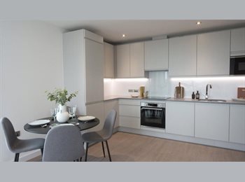 Roomgo UK - Furnished Room Available(Flat-Share), Reading - £1,000 pcm