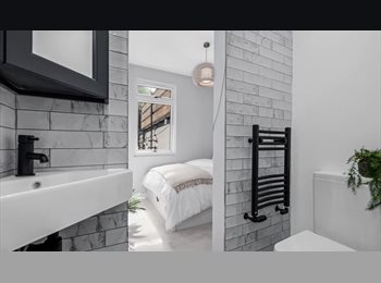 Roomgo UK - En-suite in beautiful, clean, renovated house, Brixton - £1,550 pcm