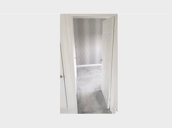 Roomgo UK -  **ROOM AVAILABLE IN BEAUTIFUL HOME** , Wokingham - £650 pcm