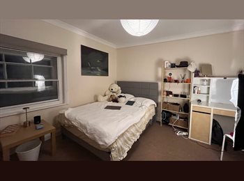 Roomgo UK - Spacious double room, CITY CENTRE, Southampton - £399 pcm